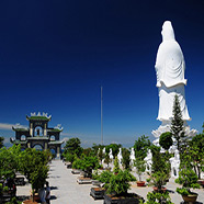 Laddy Buddha Da Nang